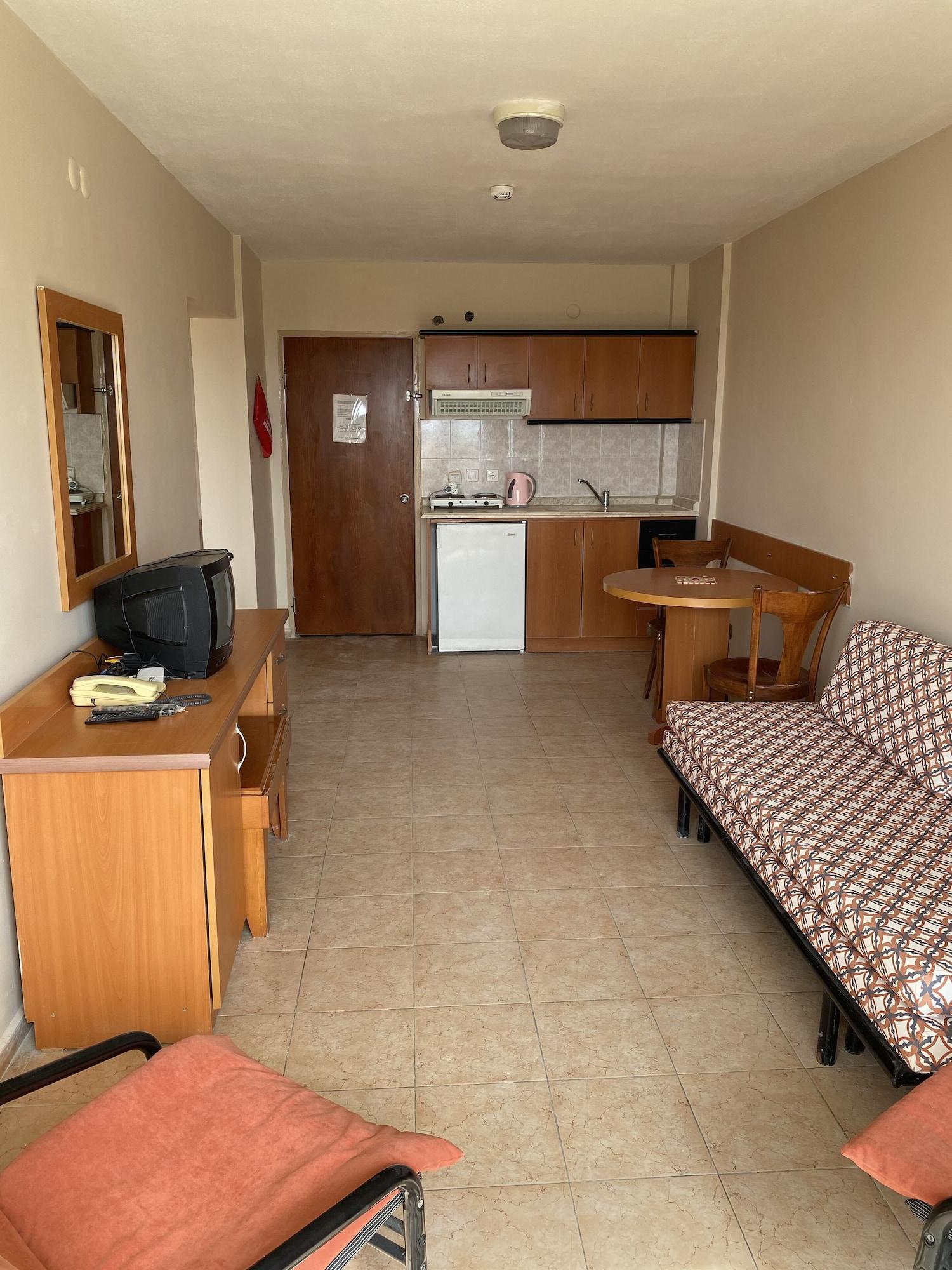 Tuntas Family Suites Κουσάντασι Εξωτερικό φωτογραφία