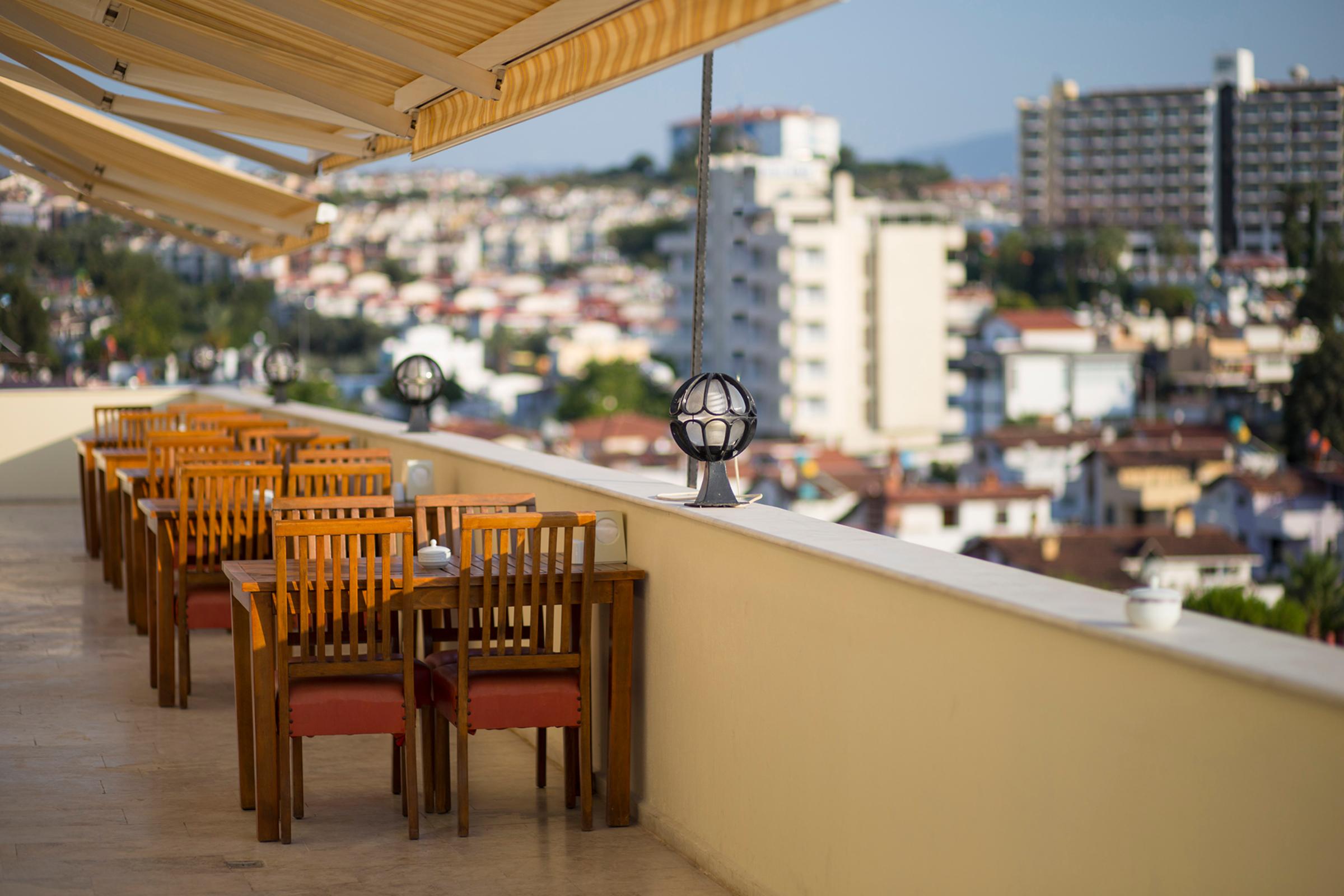 Tuntas Family Suites Κουσάντασι Εξωτερικό φωτογραφία