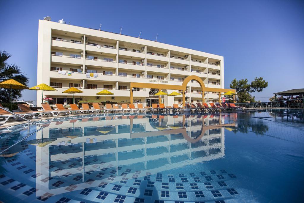 Tuntas Family Suites Κουσάντασι Εξωτερικό φωτογραφία